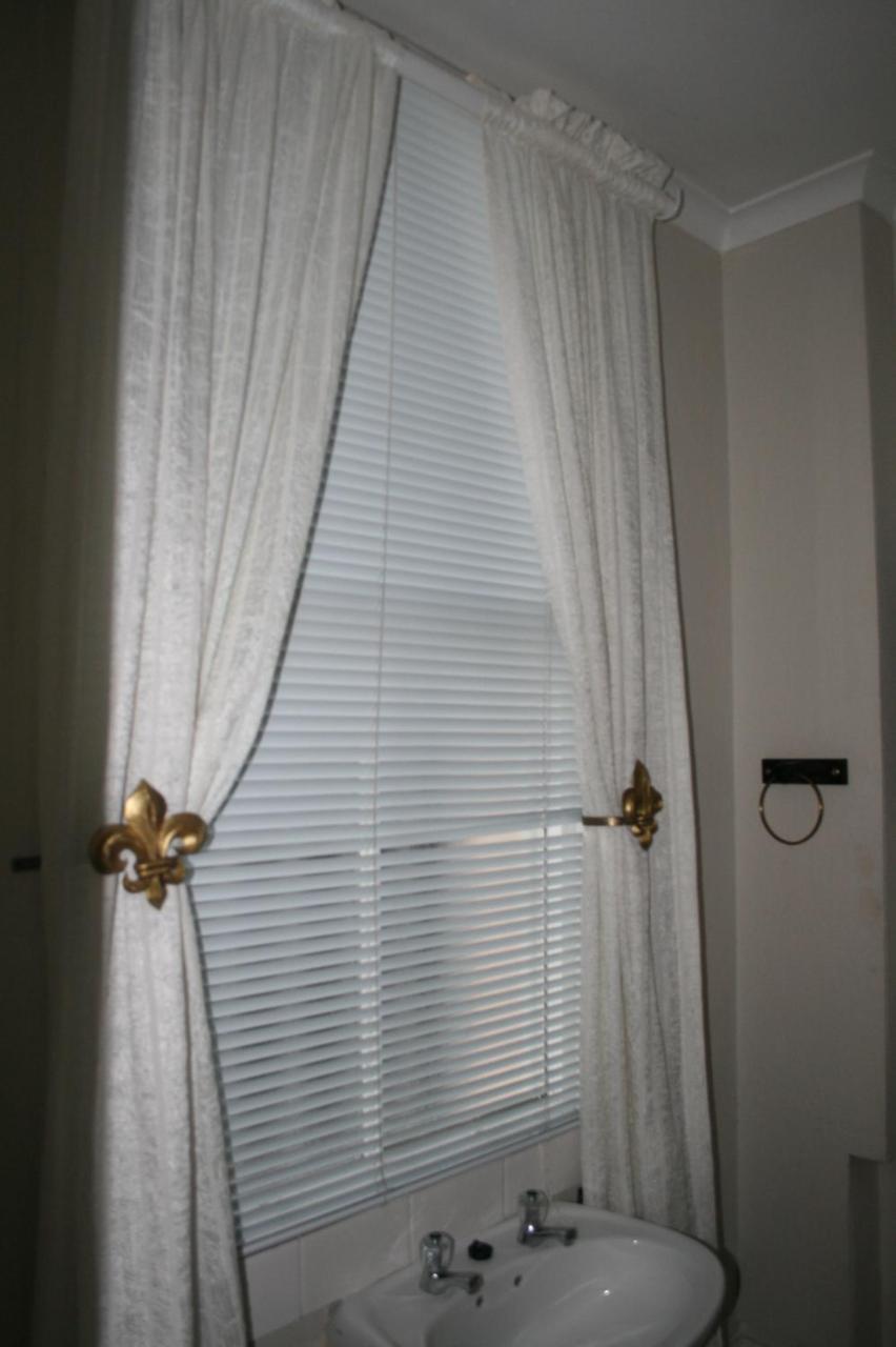 Apartamento Glen Lilly Self Catering Parow Exterior foto