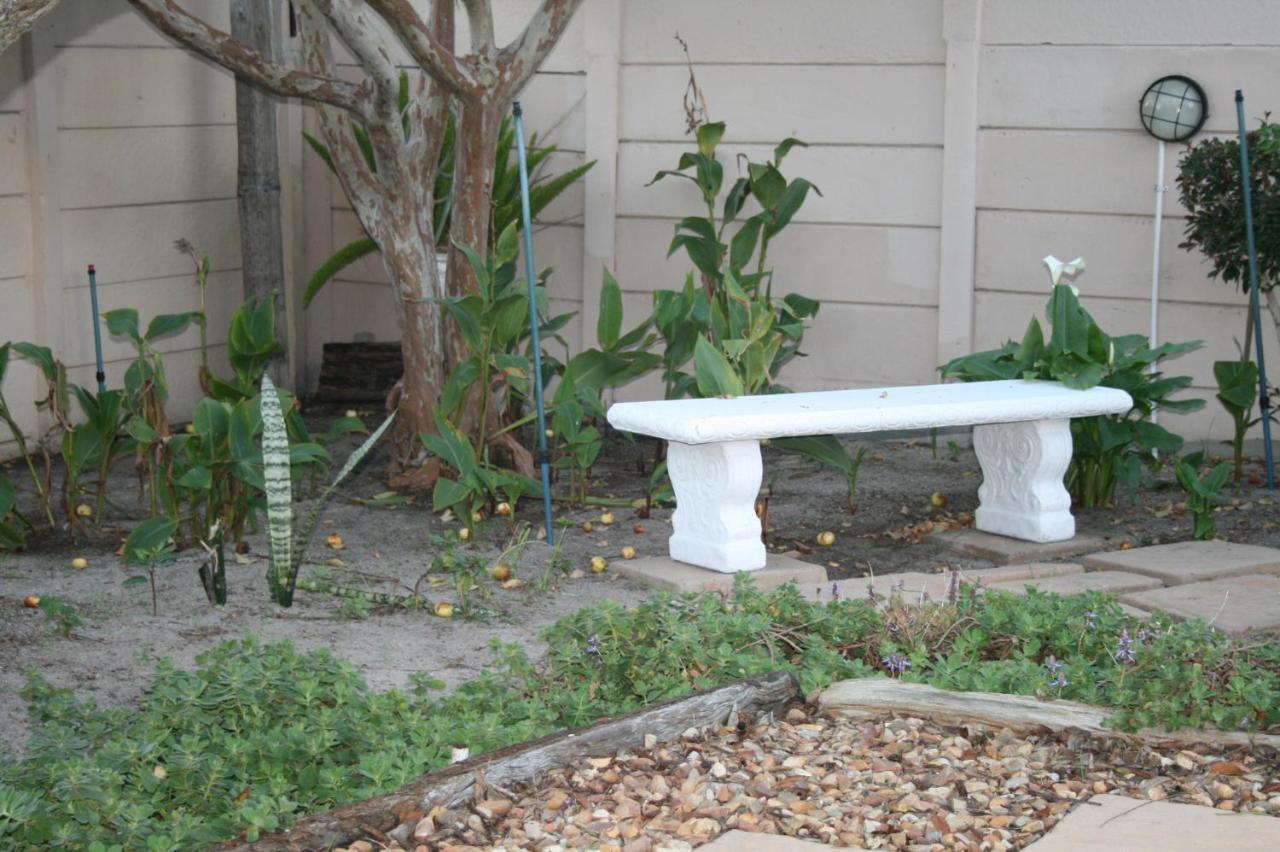 Apartamento Glen Lilly Self Catering Parow Exterior foto